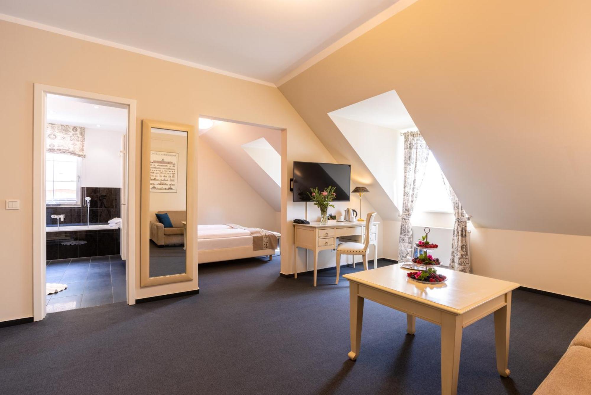 Cafe Wildau Hotel & Restaurant Am Werbellinsee Шорфхайде Экстерьер фото